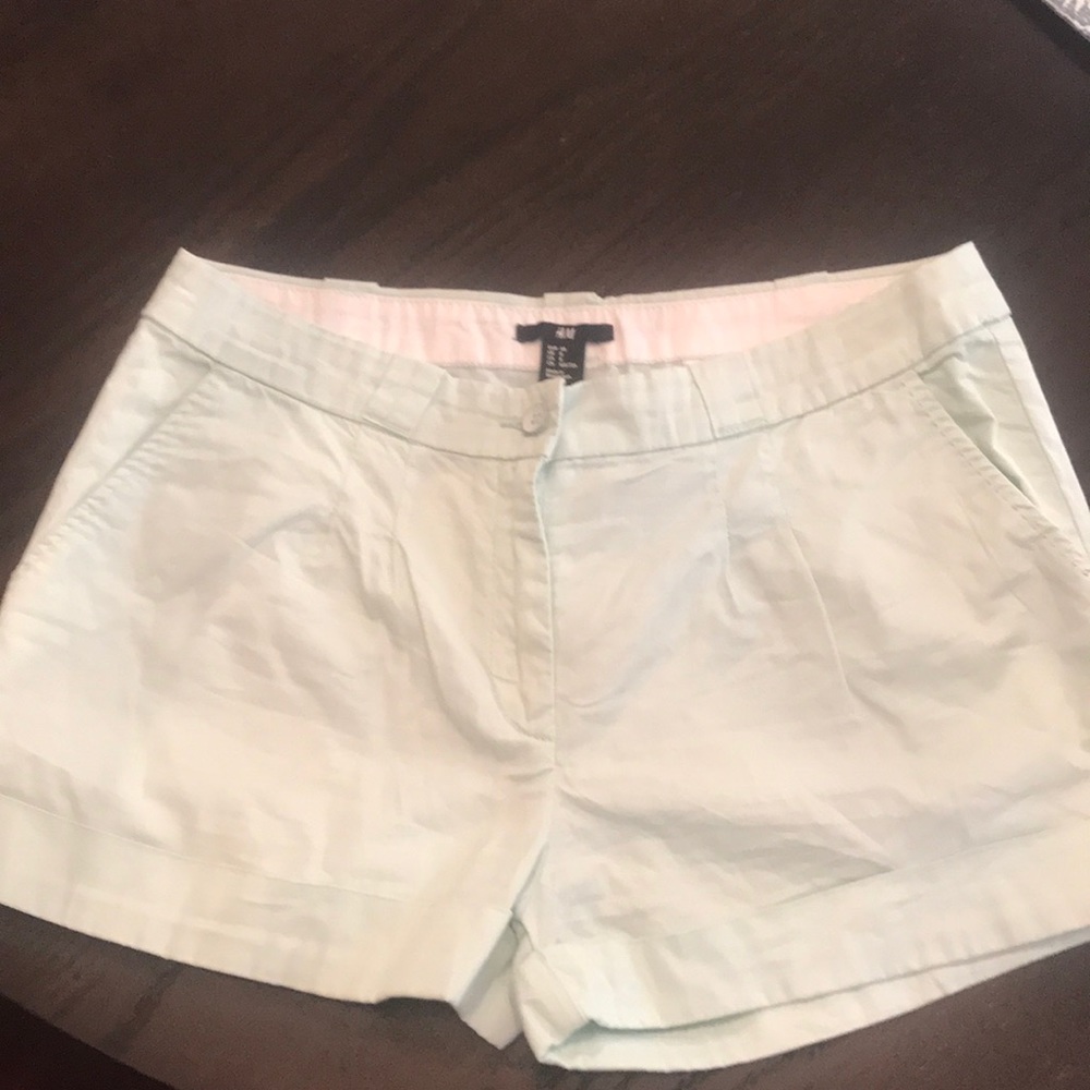 H & M sz 8 light blue shorts